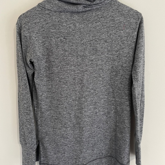 Aerie Stretch Workout Top with Cowl Turtleneck Heather Grey XS - Picture 2 of 4